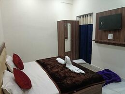 Hotel Lucky Guest House
