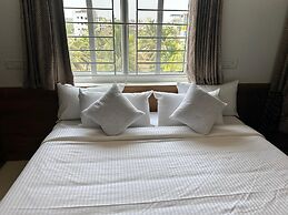 Daffodil Suites by RHLV