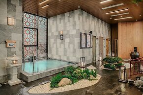 Onsen Landmark Luxury Apartments