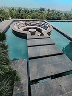 Onsen Landmark Luxury Apartments