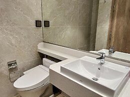 Onsen Landmark Luxury Apartments