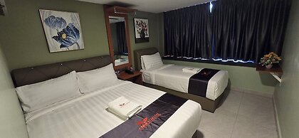 Enrich Hotel Semenyih by uBook