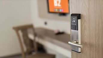 B2 Ubon Boutique & Budget Hotel