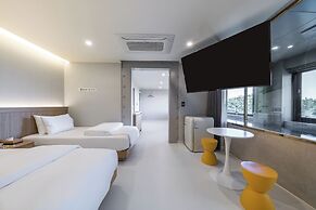 From H Browndot Hotel Gyeongju Yangnam