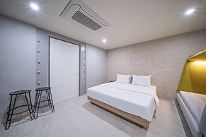 From H Browndot Hotel Gyeongju Yangnam