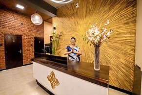 Limeshine Airport Transit Residence