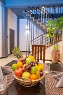 Limeshine Airport Transit Residence