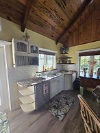 4 Bedroom Studio Luxury Suite