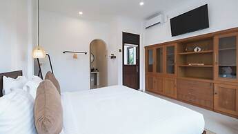 Villa Kamila 1 by Villa Finder