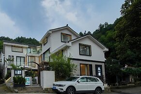 Cozylife Hotel Longjing