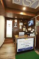 Nova Mayfield Hotel At Mall Road