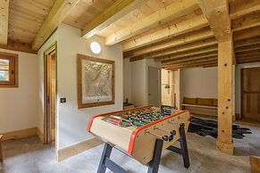 Magnificent Chalet Valhalla 5 Central Chamonix