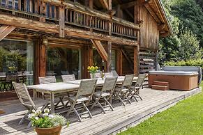 Magnificent Chalet Valhalla 5 Central Chamonix