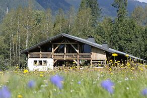 Magnificent Chalet Valhalla 5 Central Chamonix