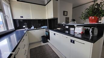 Isabel Rooms & Apartments