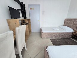 Isabel Rooms & Apartments