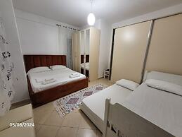 Isabel Rooms & Apartments