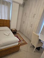 Isabel Rooms & Apartments