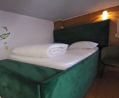 Isabel Rooms & Apartments