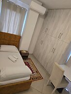 Isabel Rooms & Apartments