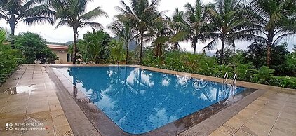 Discover Resorts Pali