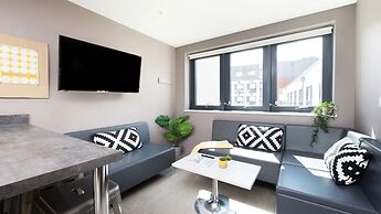 Student Only Eclipse