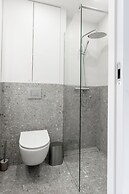 City Center Apartment 81 - ProperUNIT