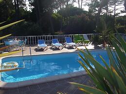 Cottage Sete Mares in Praia das Ma s