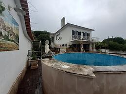 Cottage Sete Mares in Praia das Ma s