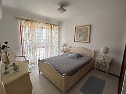 Nice Flat in Quarteira Beach