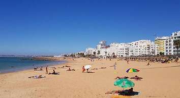 Nice Flat in Quarteira Beach
