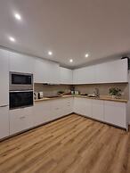 Downtown Faro Luxury Flat With Balcony