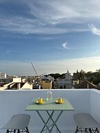 Downtown Faro Luxury Flat With Balcony