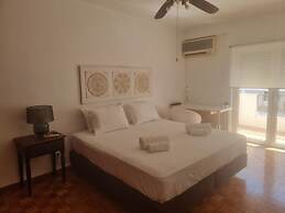 Central Faro Luxury Flat 3 Balconies