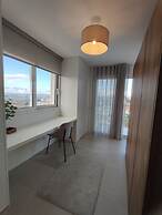 2 Terraces Flat River and Marina View