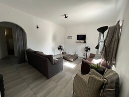 Arma o de Pera Nice Flat Terrace View