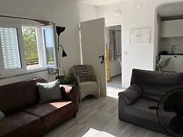 Arma o de Pera Nice Flat Terrace View