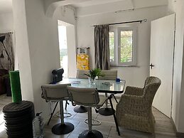 Arma o de Pera Nice Flat Terrace View