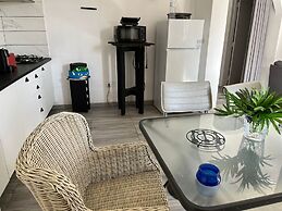 Arma o de Pera Nice Flat Terrace View