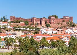 Arma o de Pera Nice Flat Terrace View