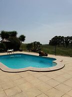 Serra do Caldeir o Private Pool Villa