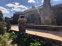 Serra do Caldeir o Private Pool Villa