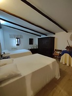 Serra do Caldeir o Private Pool Villa