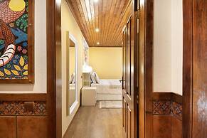 Private Pool Villa 20min by Porto