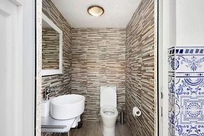 Private Pool Villa 20min by Porto