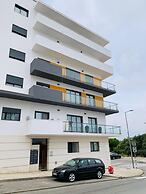 Modern Flat Near Lisbon
