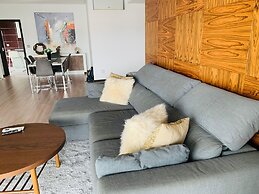 Modern Flat Near Lisbon
