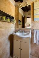 Porches Private Pool Villa 17 Guests