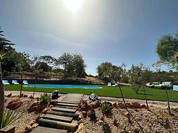 Porches Private Pool Villa 17 Guests