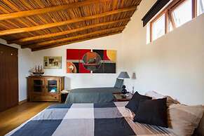 Porches Private Pool Villa 17 Guests